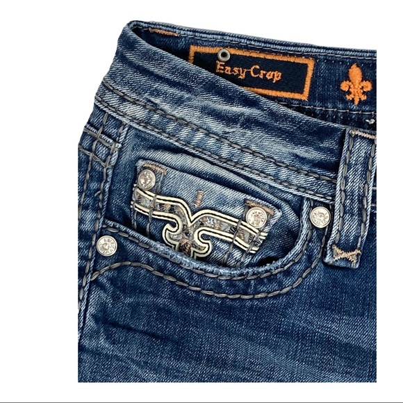 Rock Revival Sherry Easy Crop Distressed Jeans - Picture 4 of 8